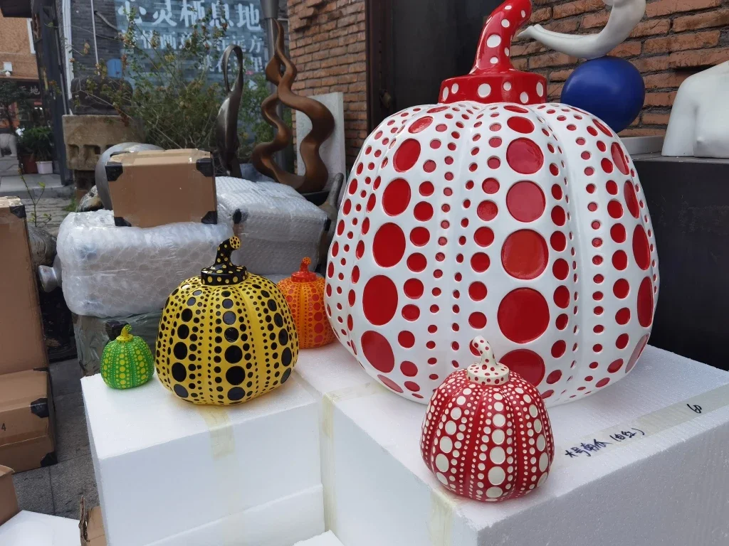 Kusama Yayoi Pumpkin Statue Ja - Interior Design Japan recension och pris