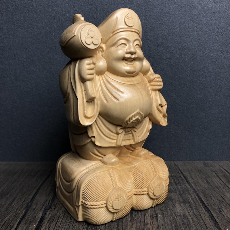 Hand Carved Hinoki Wood Daikok - Interior Design Japan recension och pris